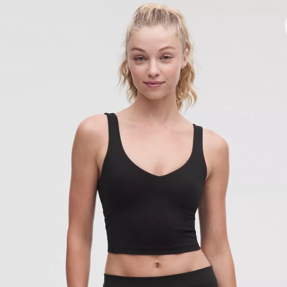 Lululemon | Women's Black Nulu Align Cropped Built In Bra Tank Top , Siz 4
